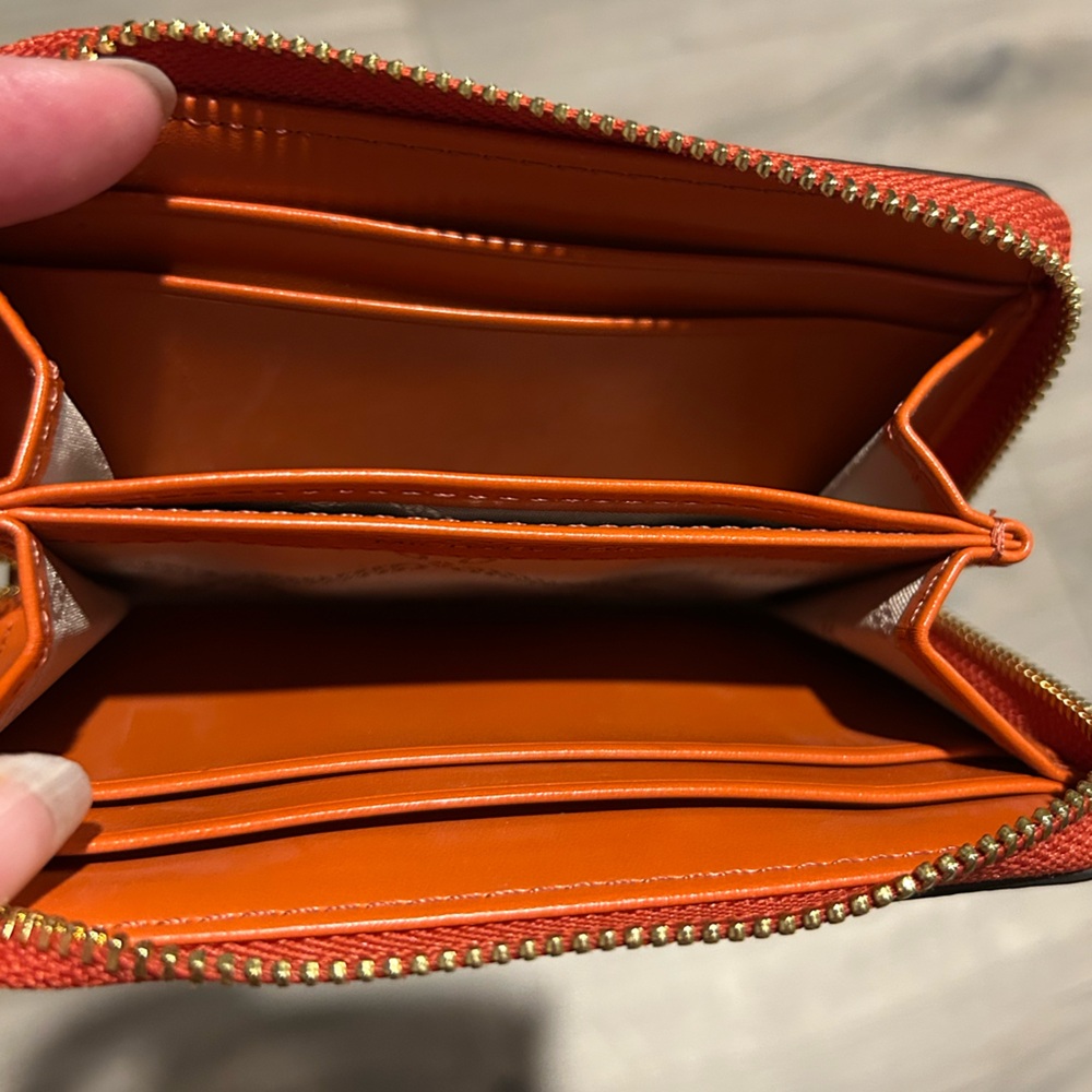 Jet Set Small Zip Around Leather Card Case / Wallet Orange - Picture 5 of 9